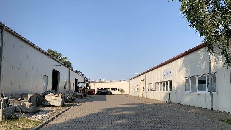 Außenansicht Fachwerkstätten Hallen 8 und 10