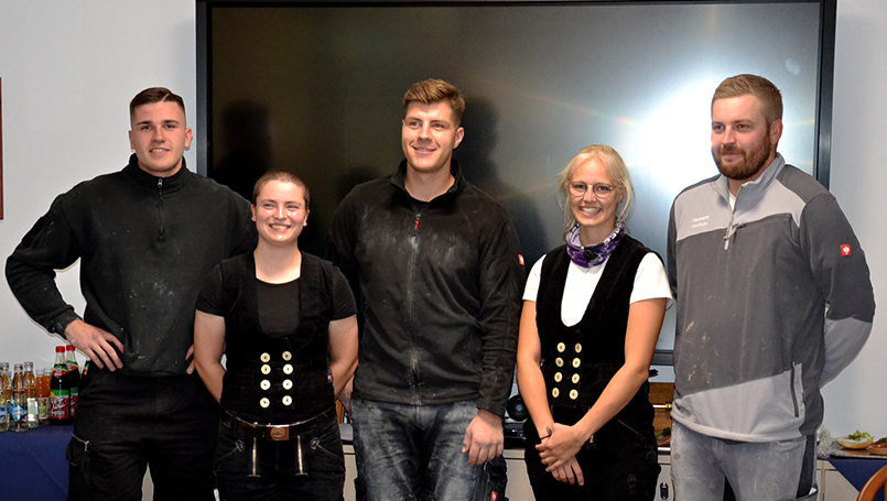 Bild 15 | German Craft Skills 2025 abc Bau M-V GmbH German Craft Skills 2025 – die stolzen Sieger: Finn Taute, Ronja Krebs, Kjell Hildebrandt, Emilia Lörke und Sebastian Borgwardt (v.l.n.r.)