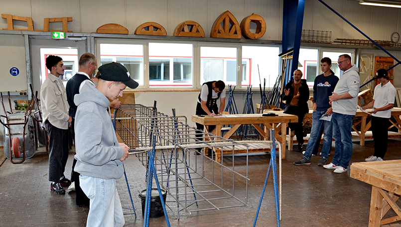 Bild 06 | Werkstattrallye – Bewehrung flechten abc Bau M-V GmbH Werkstattrallye – Bewehrung flechten