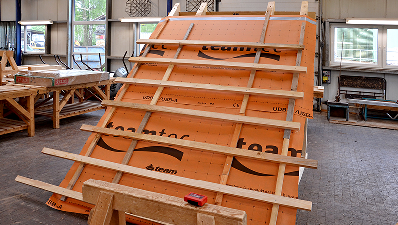 Bild 01 | Fachgerechter Einbau von VELUX-Dachfenstern abc Bau M-V GmbH Fachgerechter Einbau von VELUX-Dachfenstern – Schrägdach-Modell