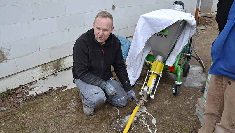 Bodenausgleich mit der INOTEC GmbH und Sievert Bau­stoffe SE & Co. KG