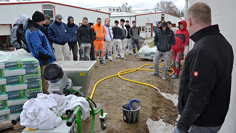 Bodenausgleich mit der INOTEC GmbH und Sievert Bau­stoffe SE & Co. KG