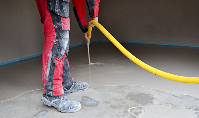 Bild 00 | Fußbodenausgleich Bodenausgleich mit der INOTEC GmbH und Sievert Baustoffe SE & Co. KG