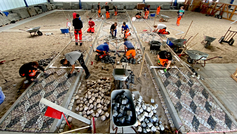 Bild 09 | Abschlussprojekt Straßenbauer 2024 abc Bau M-V GmbH Baufortschritt – Teamleistung