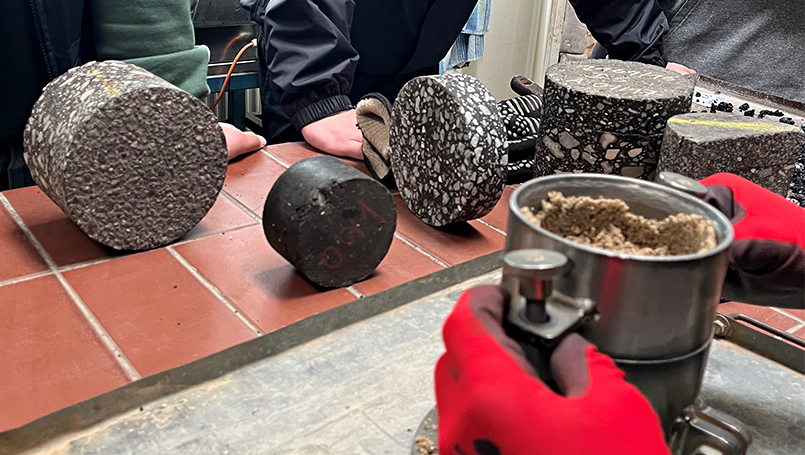 Bild 12 | Bohrkernanalyse abc Bau M-V GmbH Bohrkernanalyse