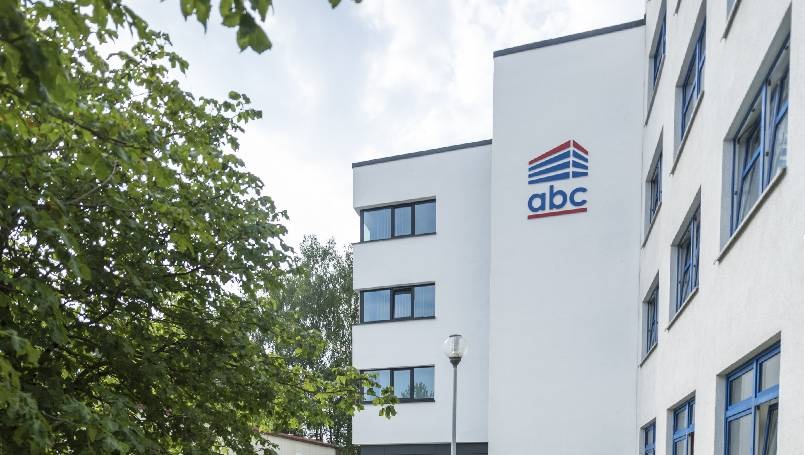 Internats- und Verwaltungsgebäude Internats- und Verwaltungsgebäude