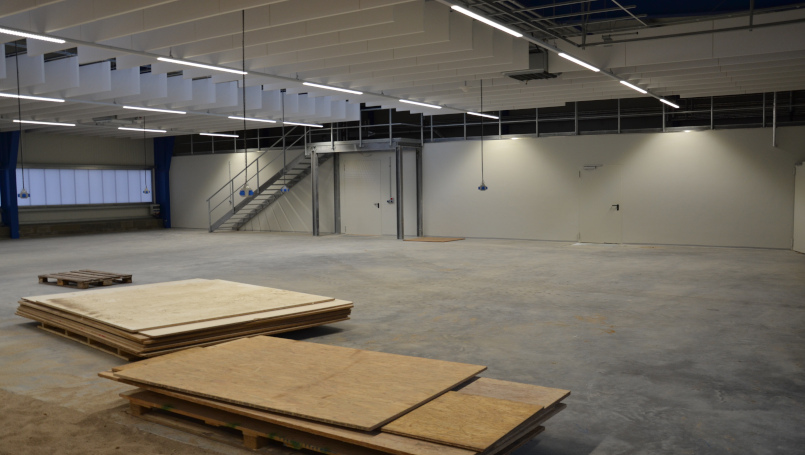 Neubau Halle 10 beinahe fertig 2018 Innensicht des beinahe fertiggestellten Neubaus der Halle 10 im Jahr 2018